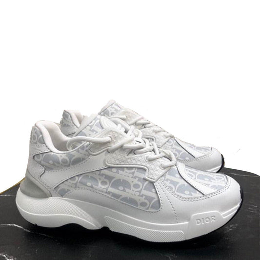 CHD Sneakers  Run Away