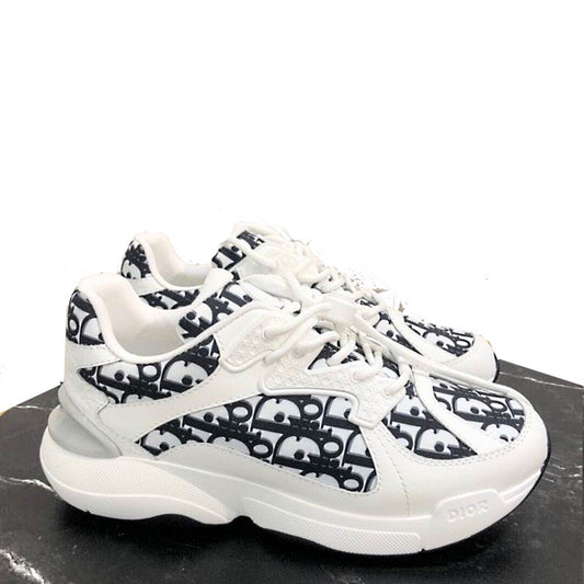 CHD Sneakers  Run Away