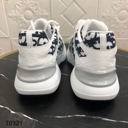 CHD Sneakers  Run Away