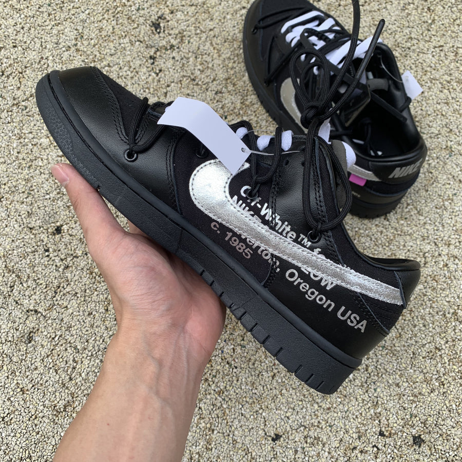 N*ke  Sneakers  Dunk Low OFF WITE Lot 50
