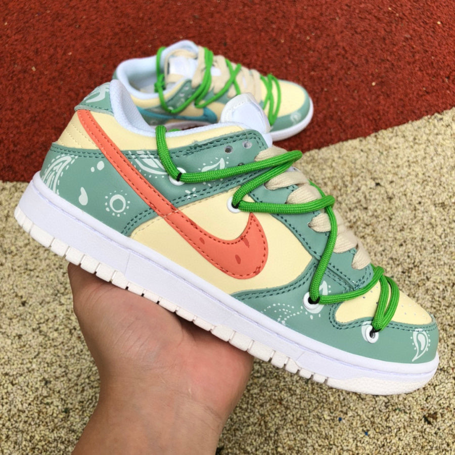 N*ke   Dunk Low Cashew Flower  Sneakers 46