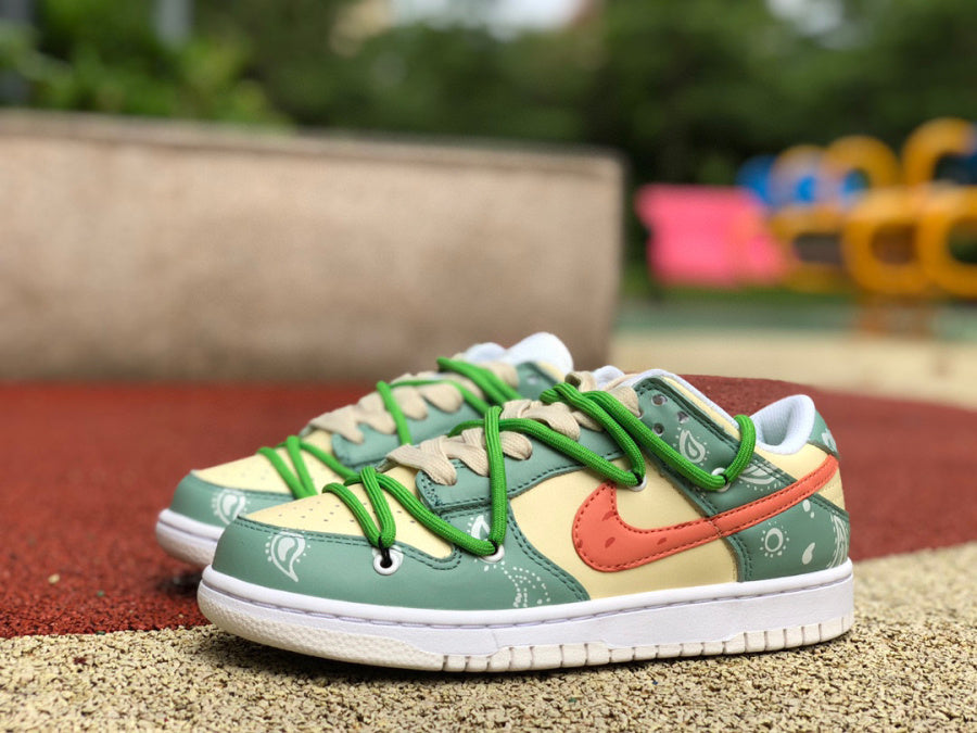 N*ke   Dunk Low Cashew Flower  Sneakers 46