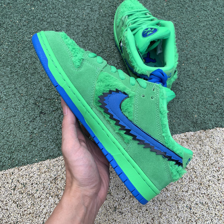 N*ke  Sneakers  Dunk Low Grateful dead