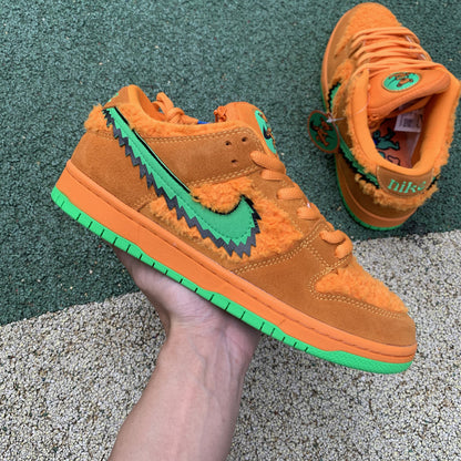 N*ke  Sneakers  Dunk Low Grateful dead