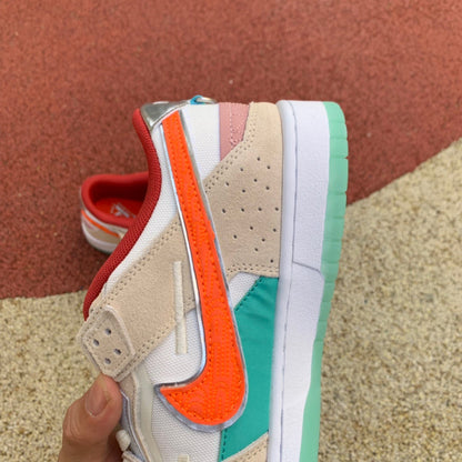 N*KE Dunk Scrap Sneakers  46