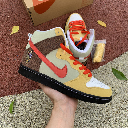 N*KE  Dunk SB Dunk High Sneakers