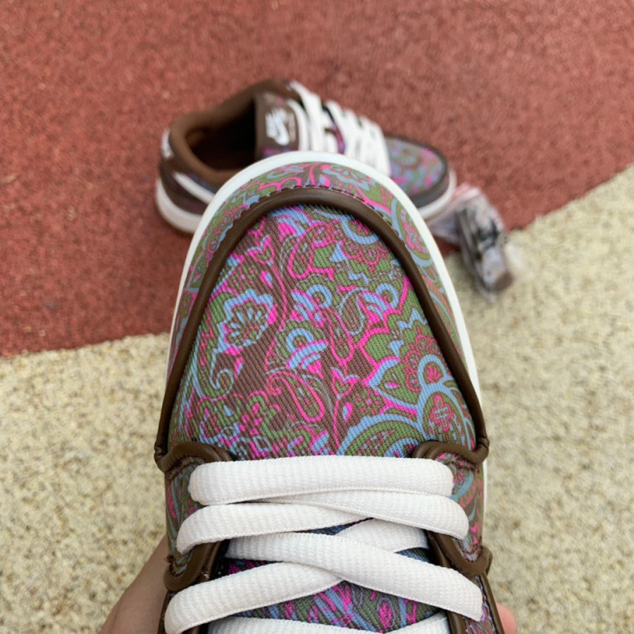 N*KE Dunk  Sneakers Cashew Flower Tear  46