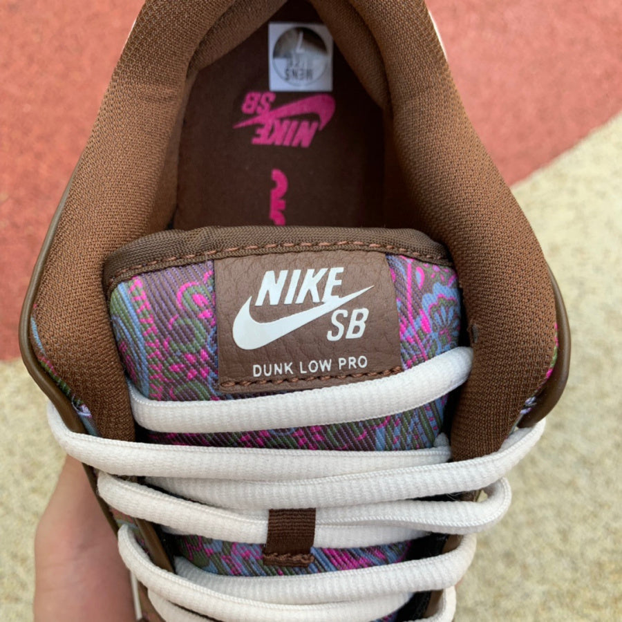 N*KE Dunk  Sneakers Cashew Flower Tear  46