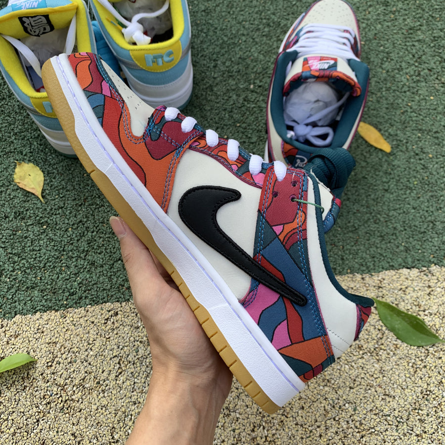 N*KE  Parra SB Dunk Low- Sneakers