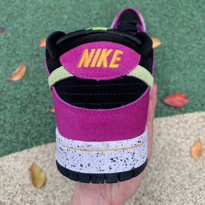N^ke DUNK Sneakers Low  Red Plum