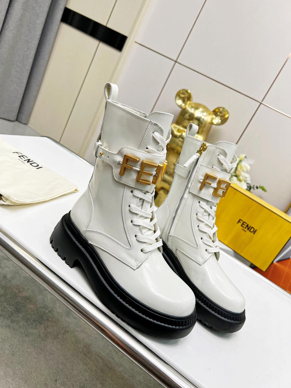 FEN Boots Med STAR TRAIL 2 Color 's