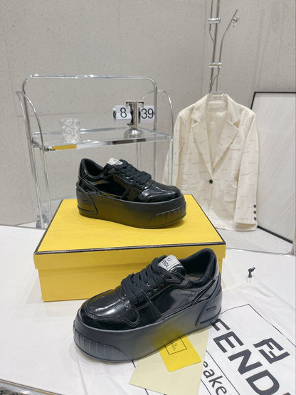 FEN  Sneakers Low  2 Color 's WEDGE