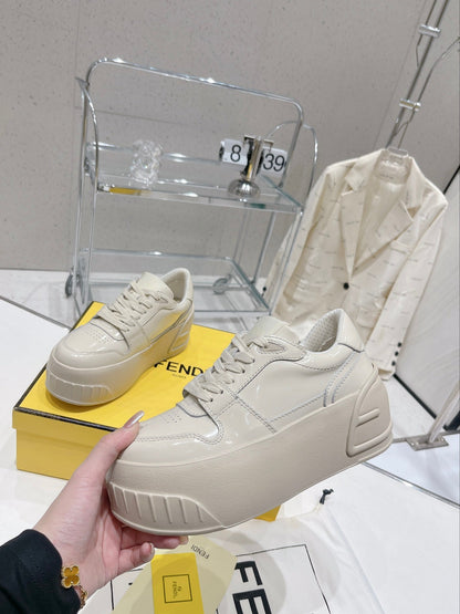 FEN  Sneakers Low  2 Color 's WEDGE