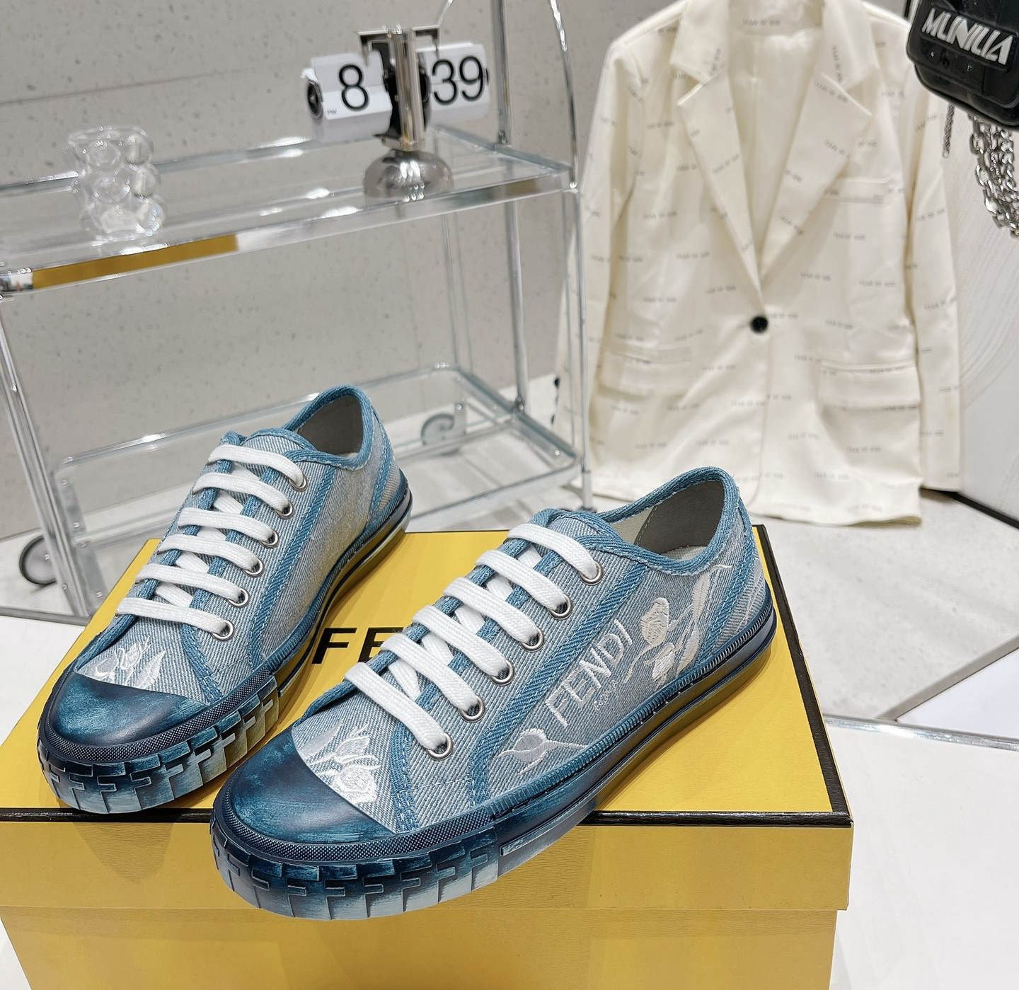 FEN  Sneakers Low  2 Color 's