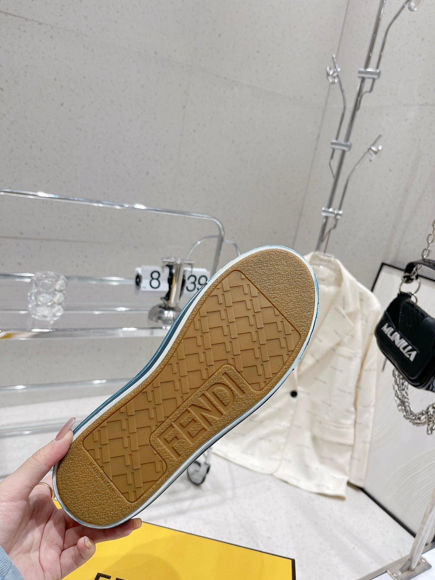 FEN  Sneakers Low  2 Color 's