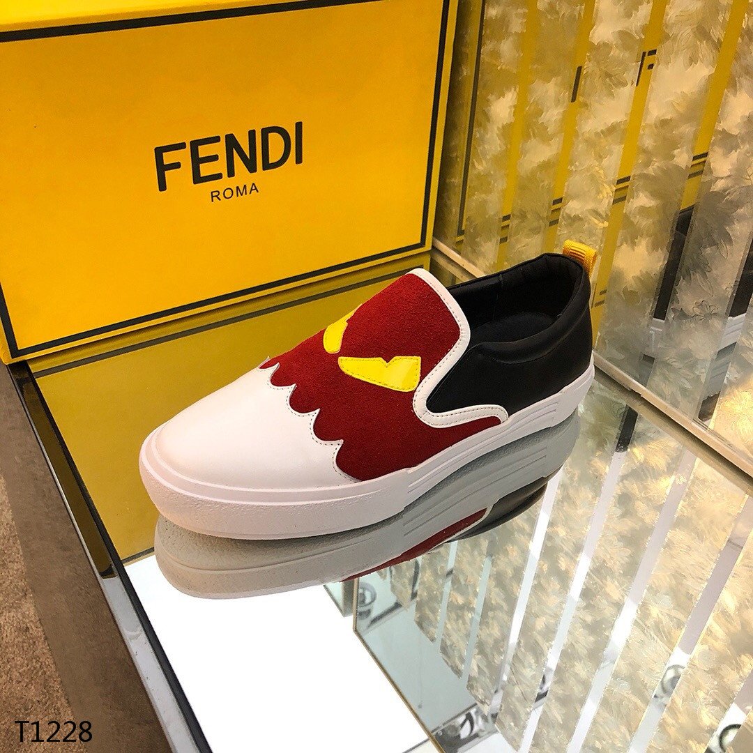 Fen Sneakers