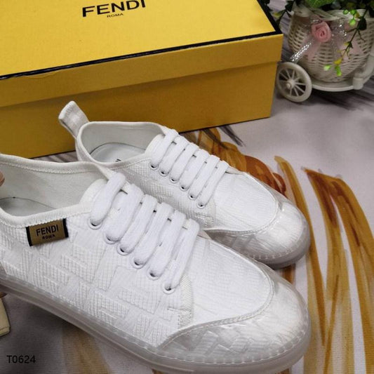 Fen Sneakers White