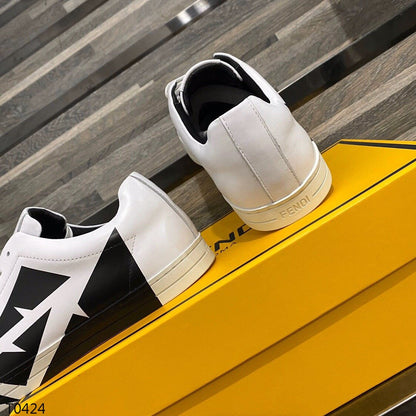 Fen Sneakers