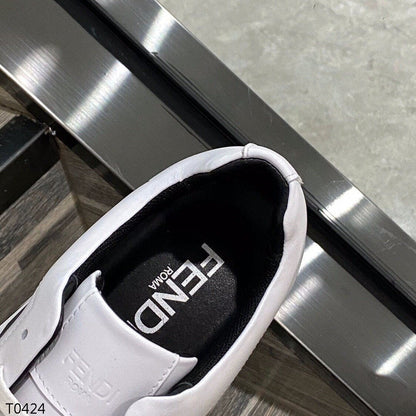 Fen Sneakers
