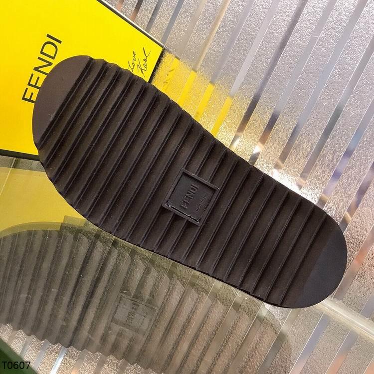 Fen Sandals  Brown