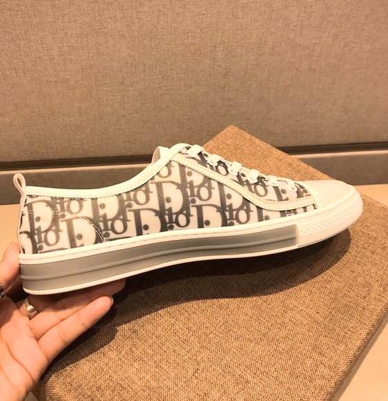 CHD Sneakers White