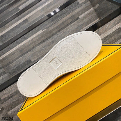 Fen Sneakers