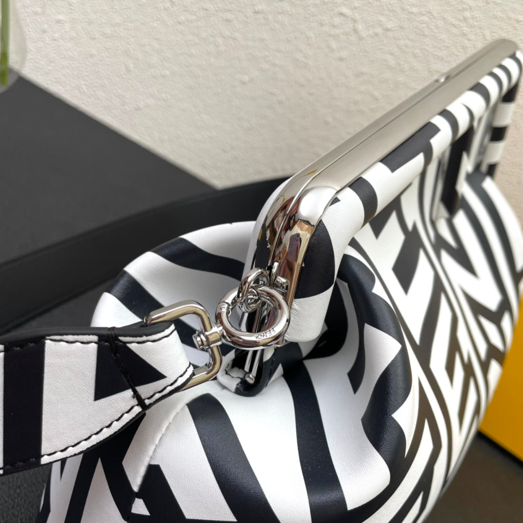 FEN  Bag  32 cm LArge