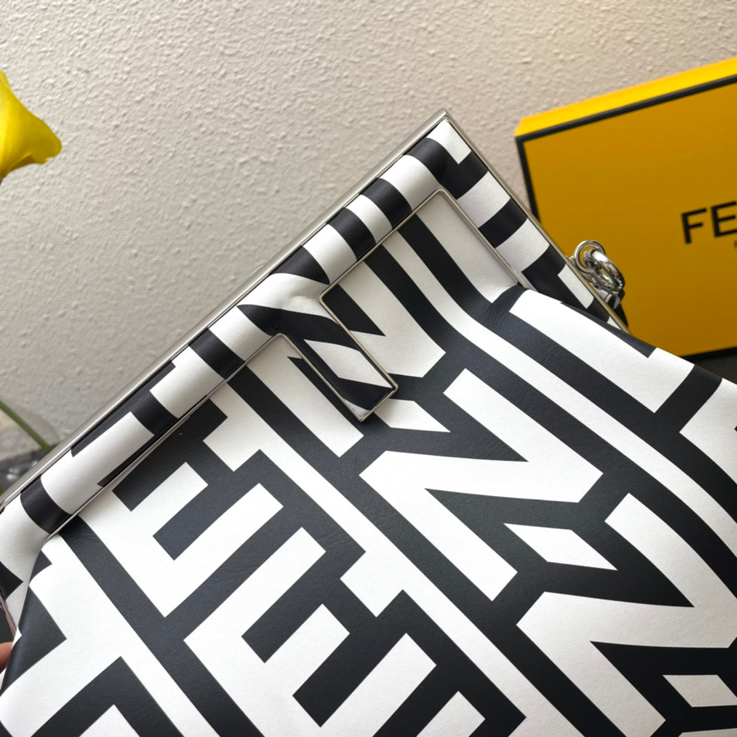 FEN  Bag  32 cm LArge
