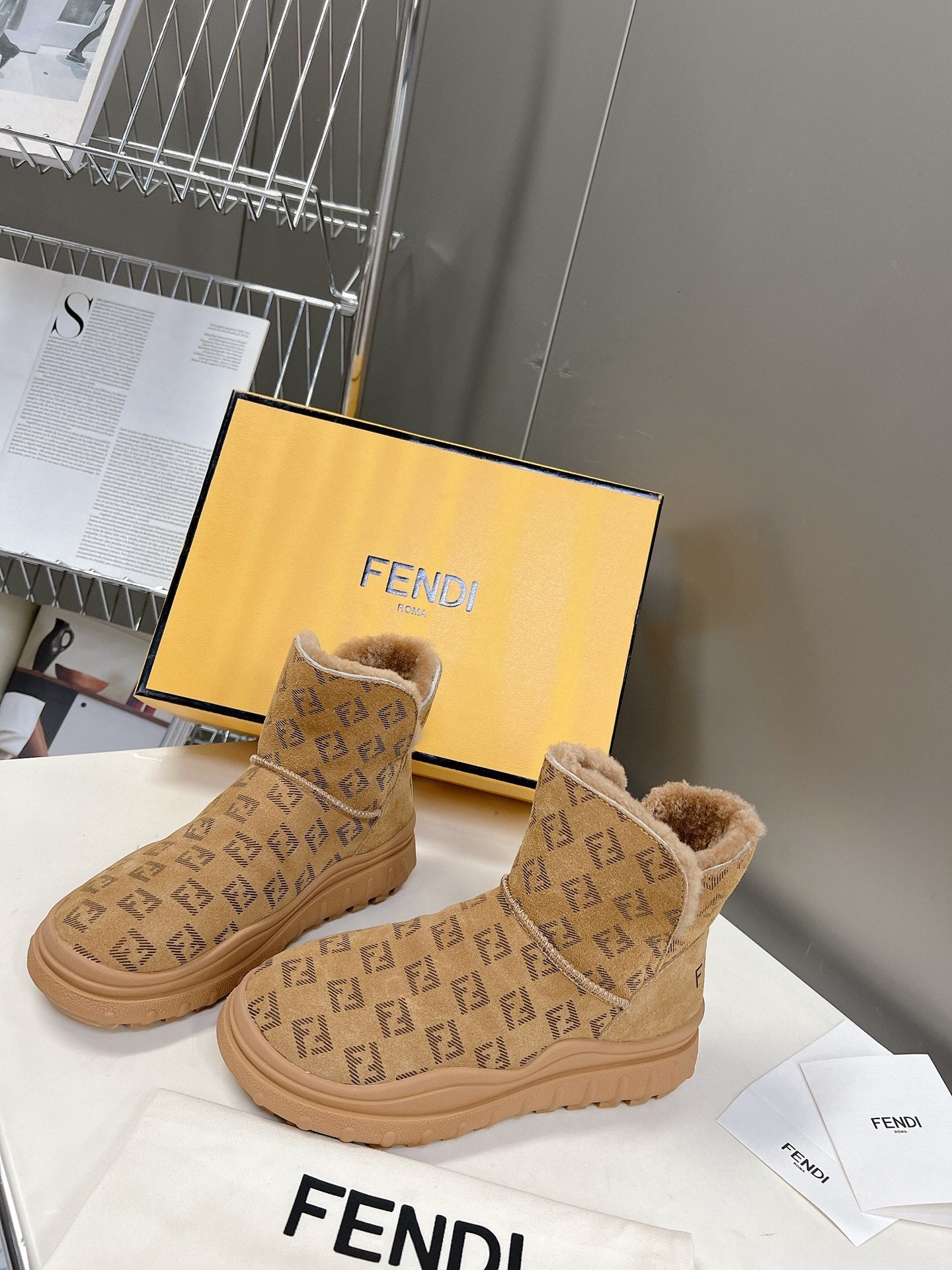 FEN  x UGG Boots MED