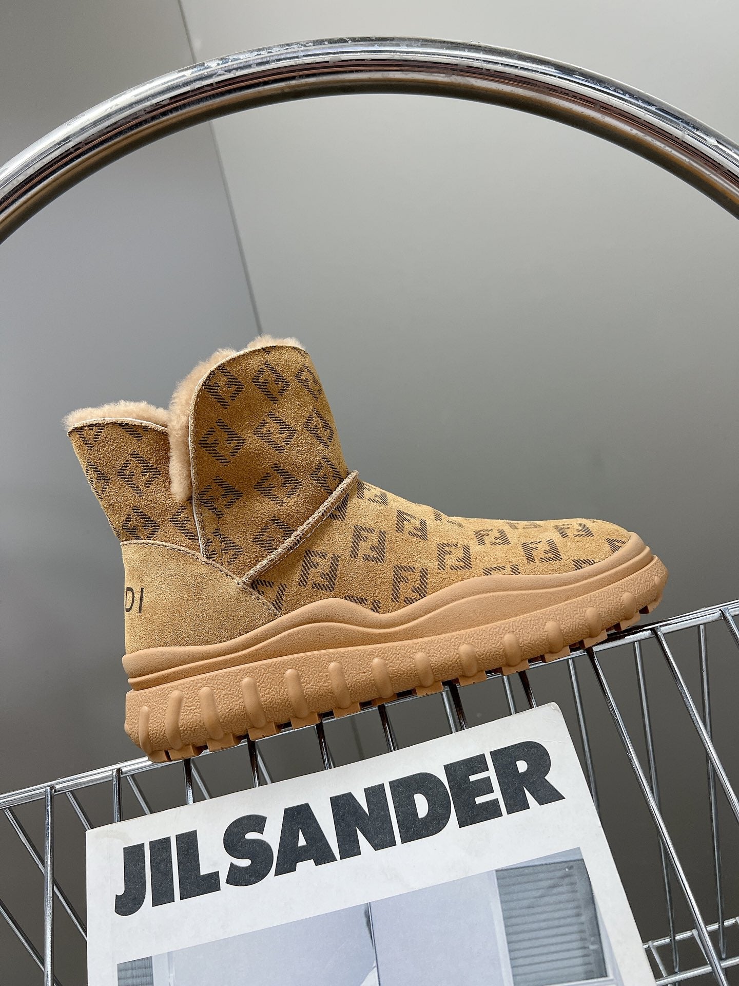 FEN  x UGG Boots MED