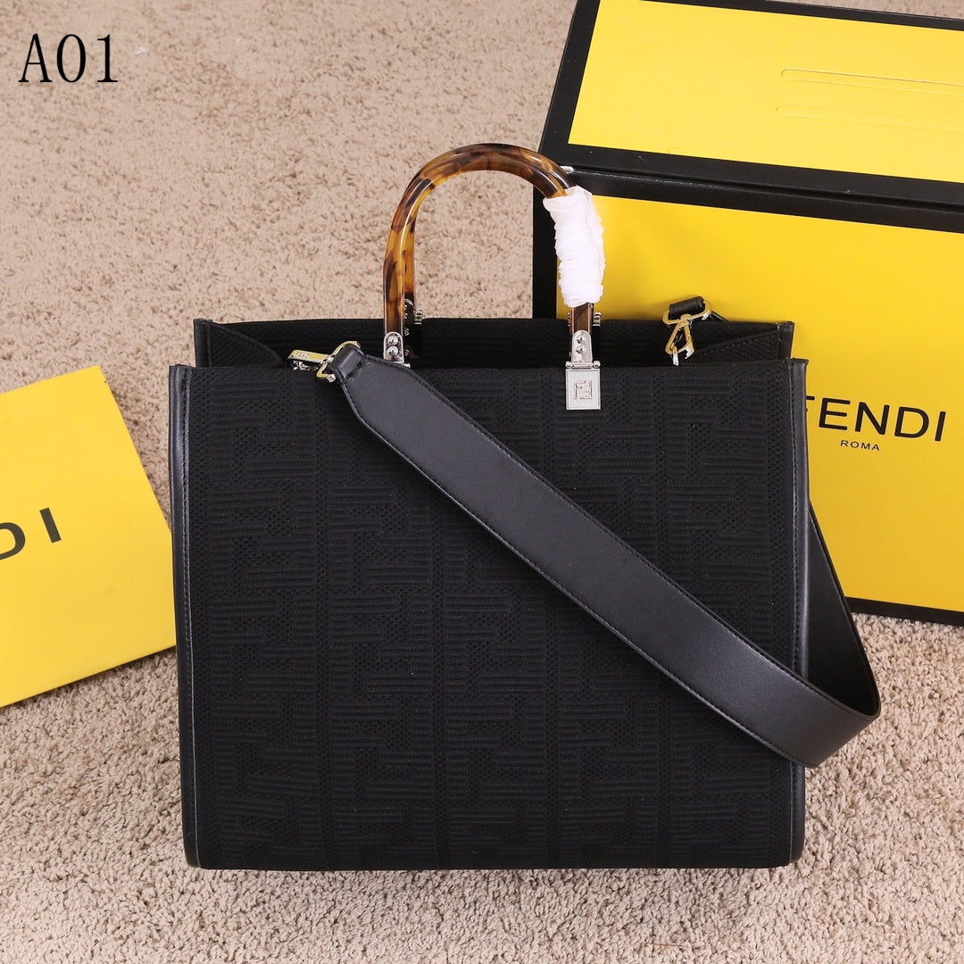 FEN  Tote  Bag   2 Color 's 35 cm MM