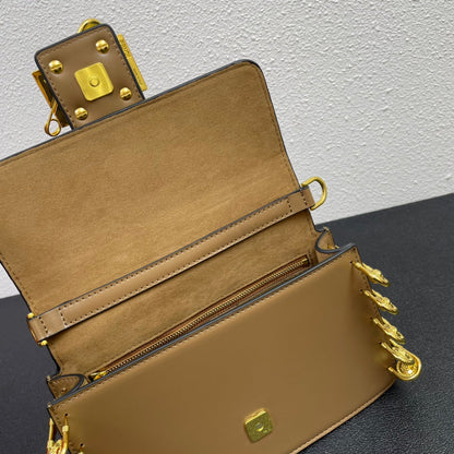 VRC Swap FEN  Leather  Bag  2 Color 's Fendace   26 cm