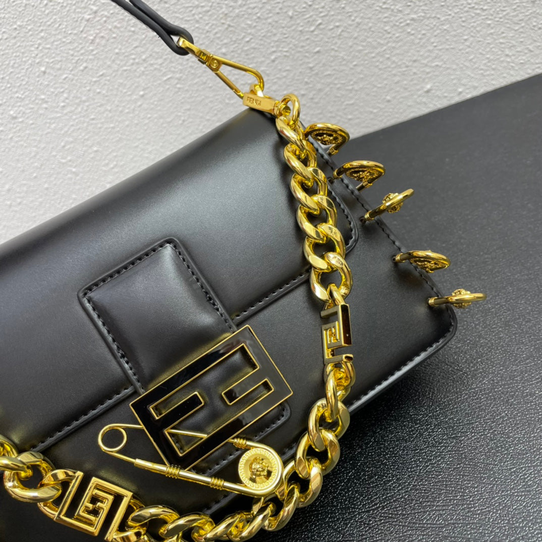 VRC Swap FEN  Leather  Bag  2 Color 's Fendace   26 cm