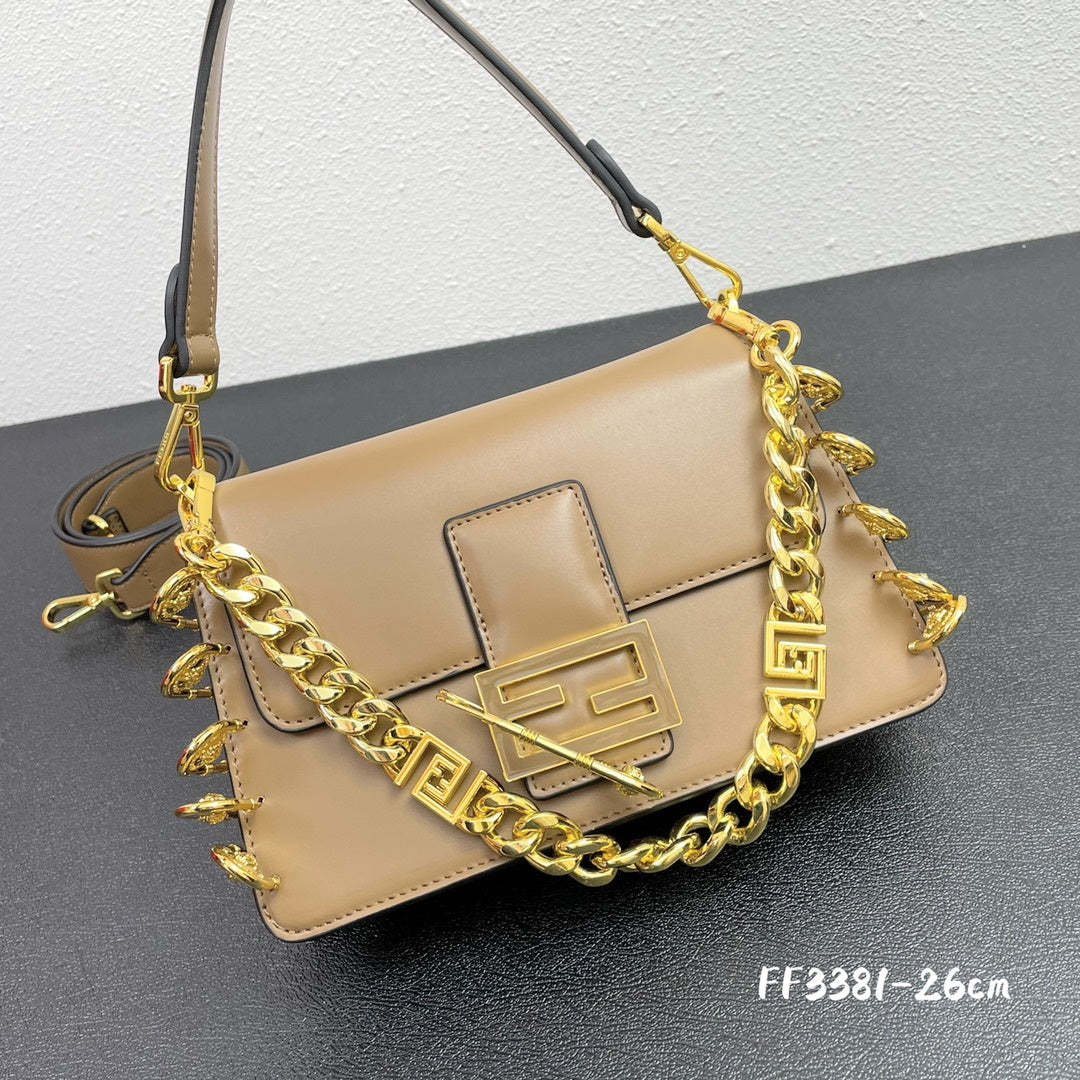 VRC Swap FEN  Leather  Bag  2 Color 's Fendace   26 cm