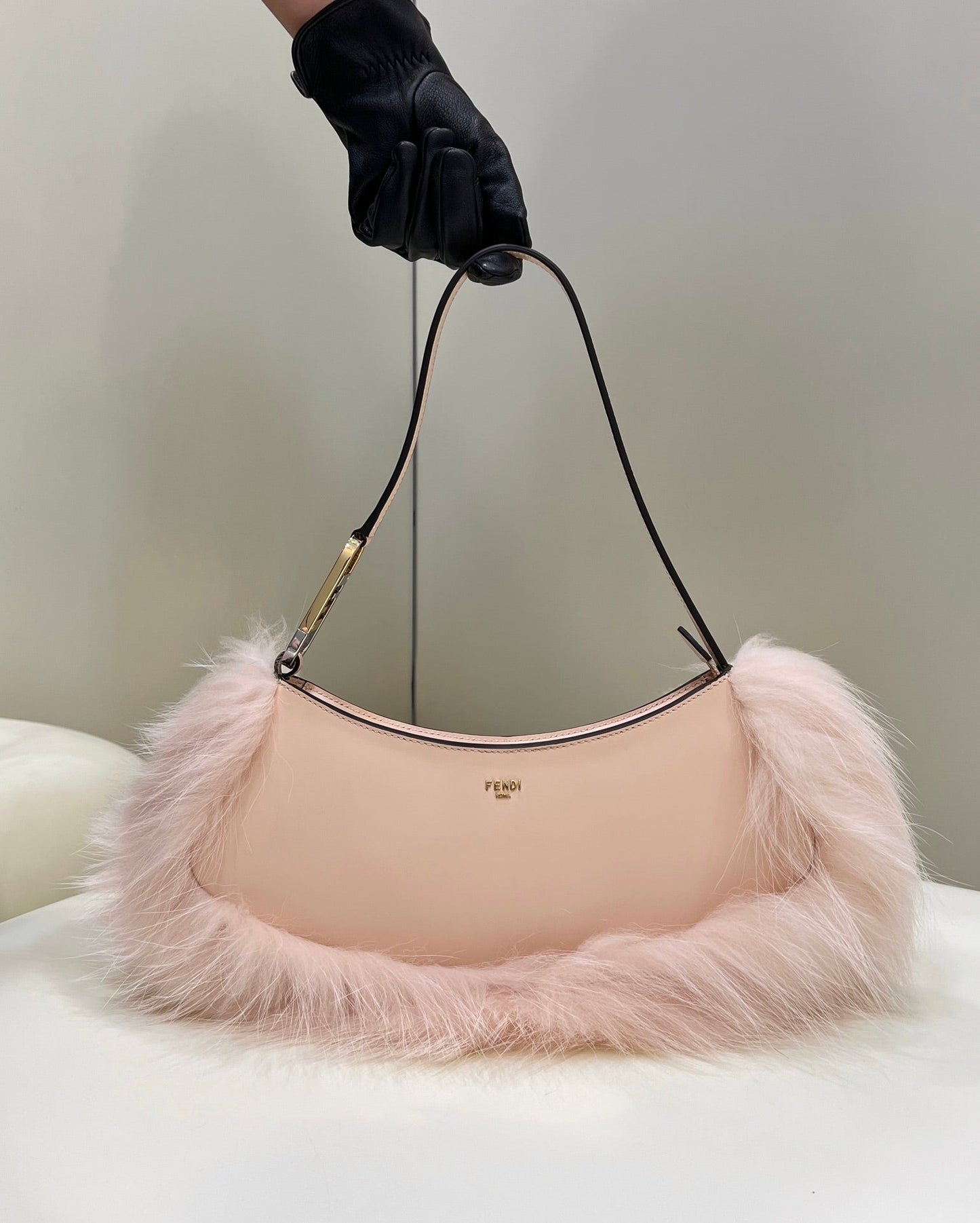FEN  Bag Fur   36 cm
