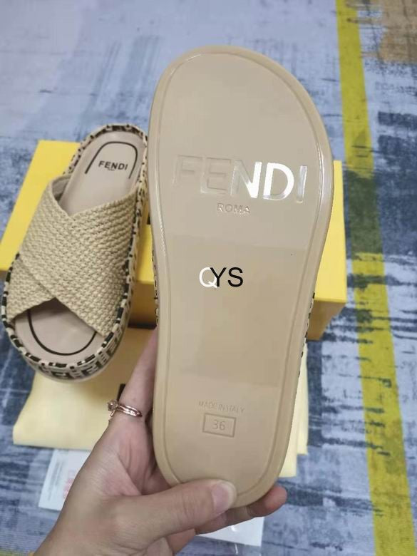 FEN Reflection Raffia Slippers