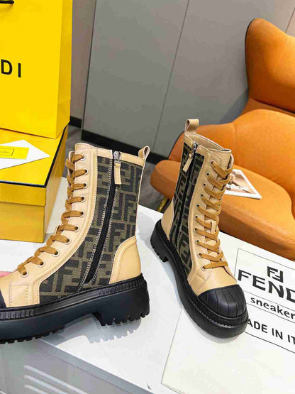 FEN Boots Domino