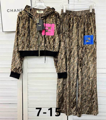 GU  Sport Suits Activewear Woman Party