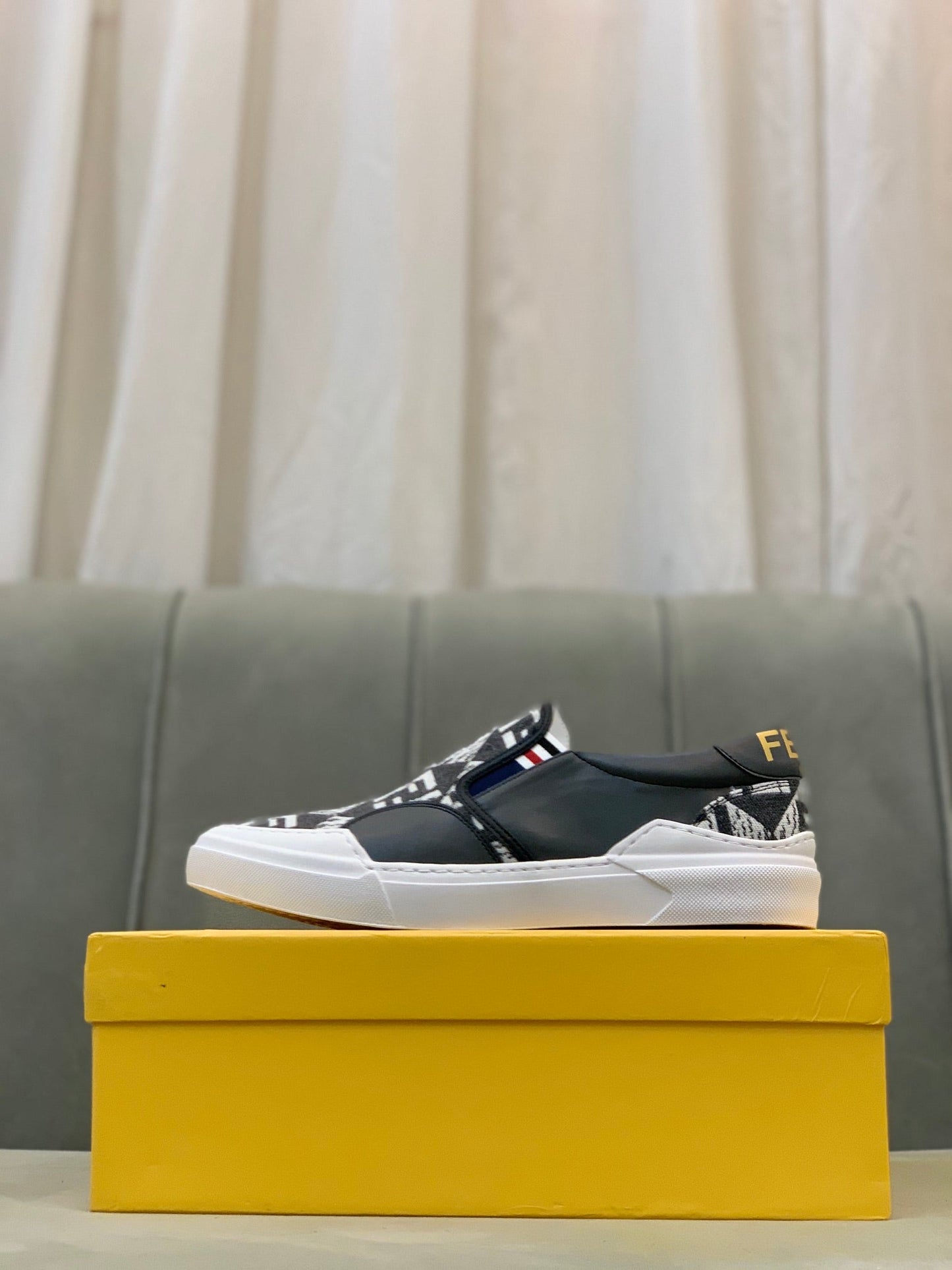 FEN  Sneakers Slip on 4 Color 's