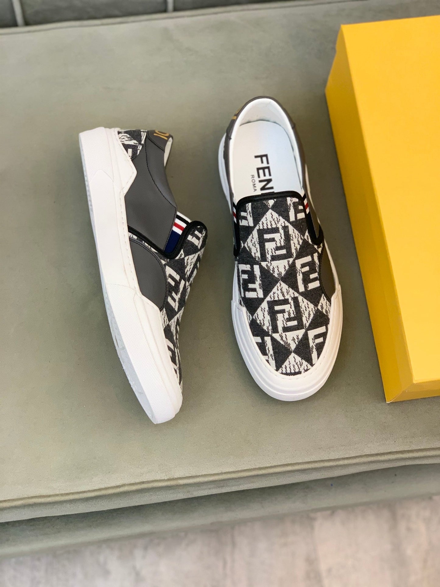 FEN  Sneakers Slip on 4 Color 's