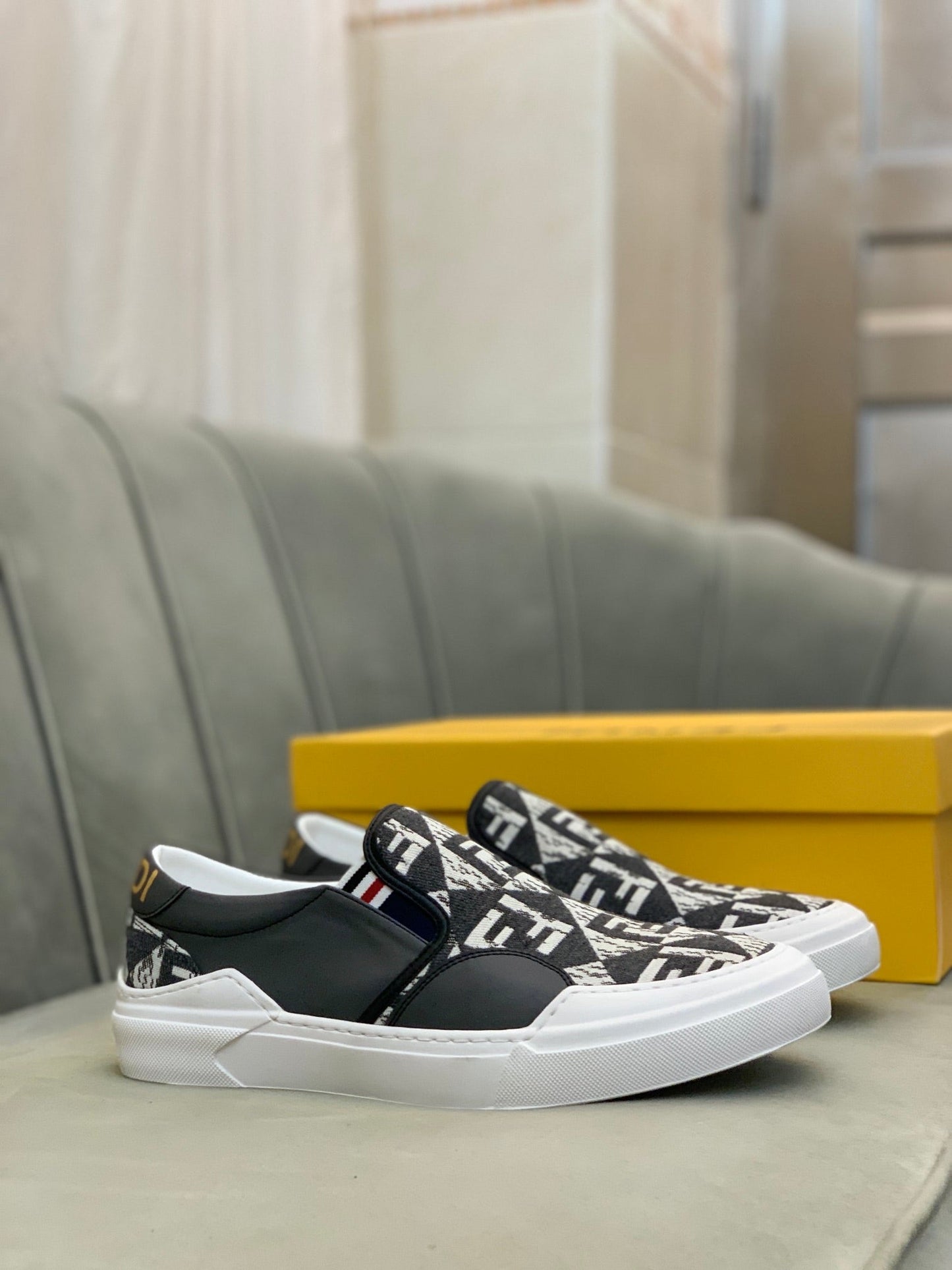 FEN  Sneakers Slip on 4 Color 's