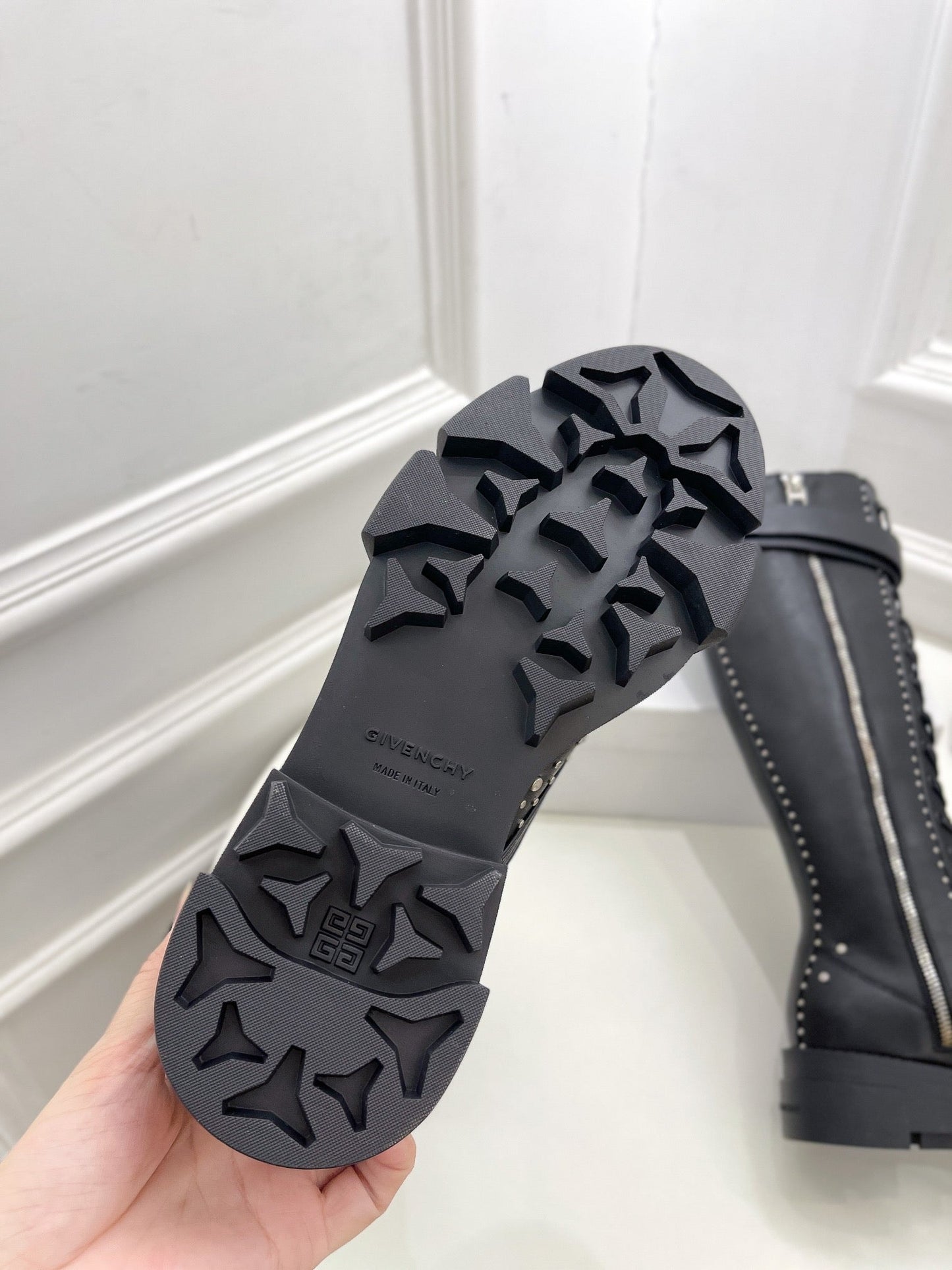 GIVENJY  Boots High  Flat Wedge