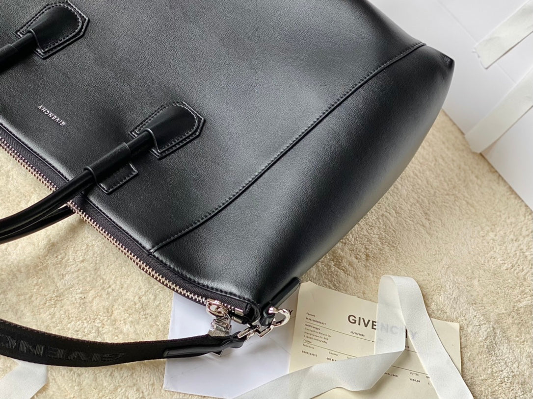 GIVENJY Shopping Bag  41 cm 2 Color 's