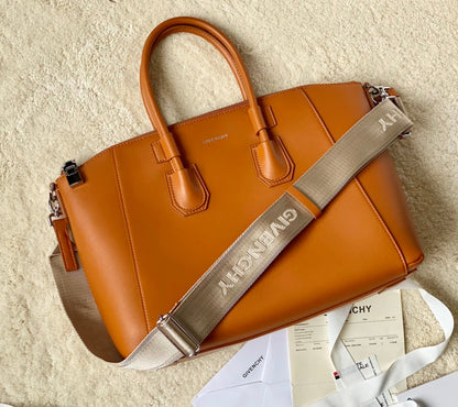 GIVENJY Shopping Bag  41 cm 2 Color 's
