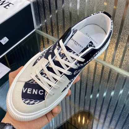 Givenjy  Sneakers