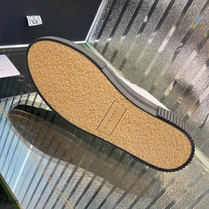 Givenjy Sneakers