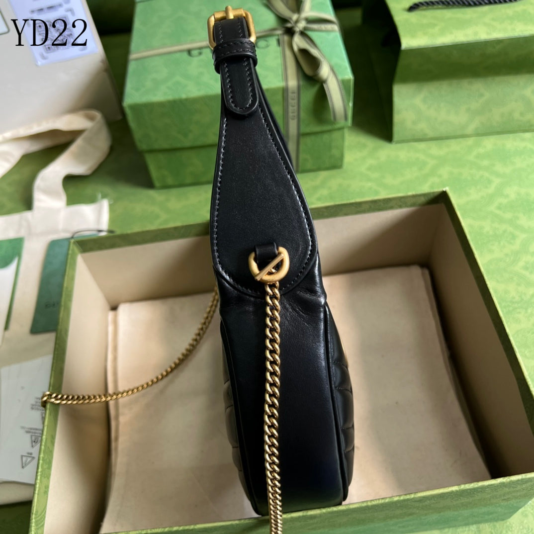GU  Bag Marmont Half Moon