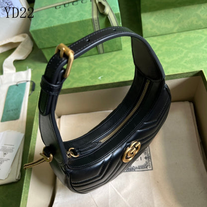 GU  Bag Marmont Half Moon