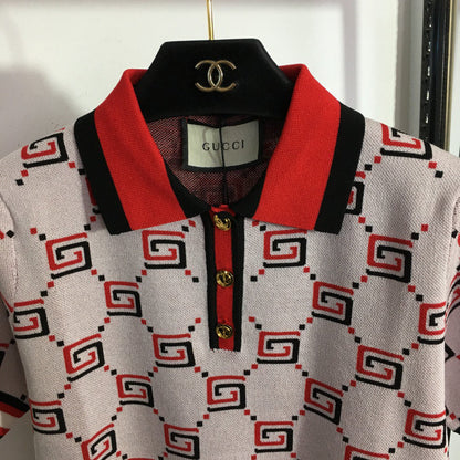 GU T-Shirt  Woman knitted Polo
