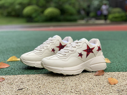 GU Sneakers Stars